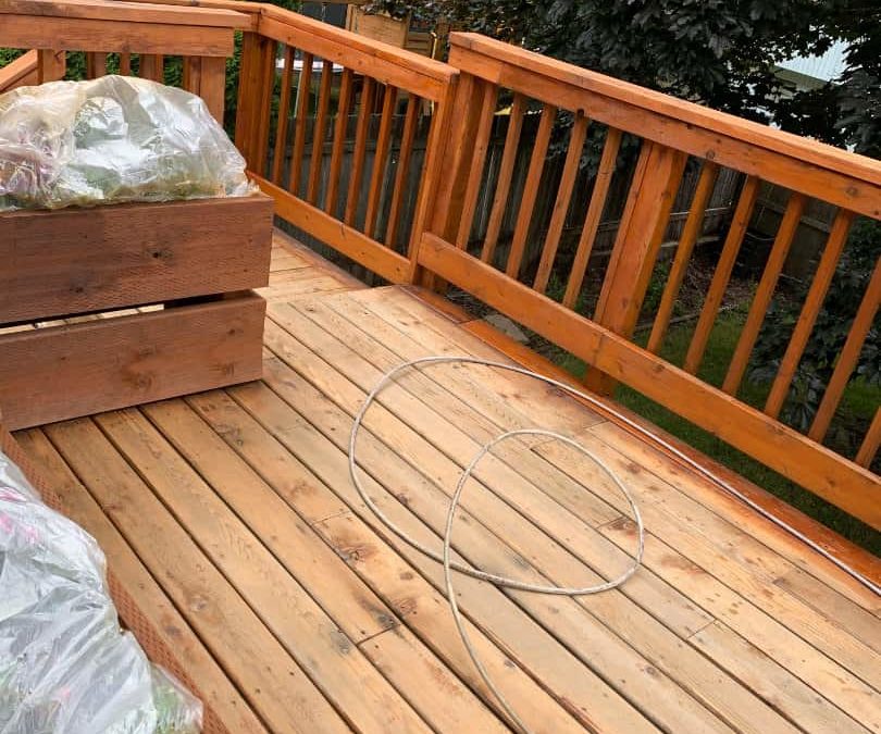 Deck staining in the Portland metro