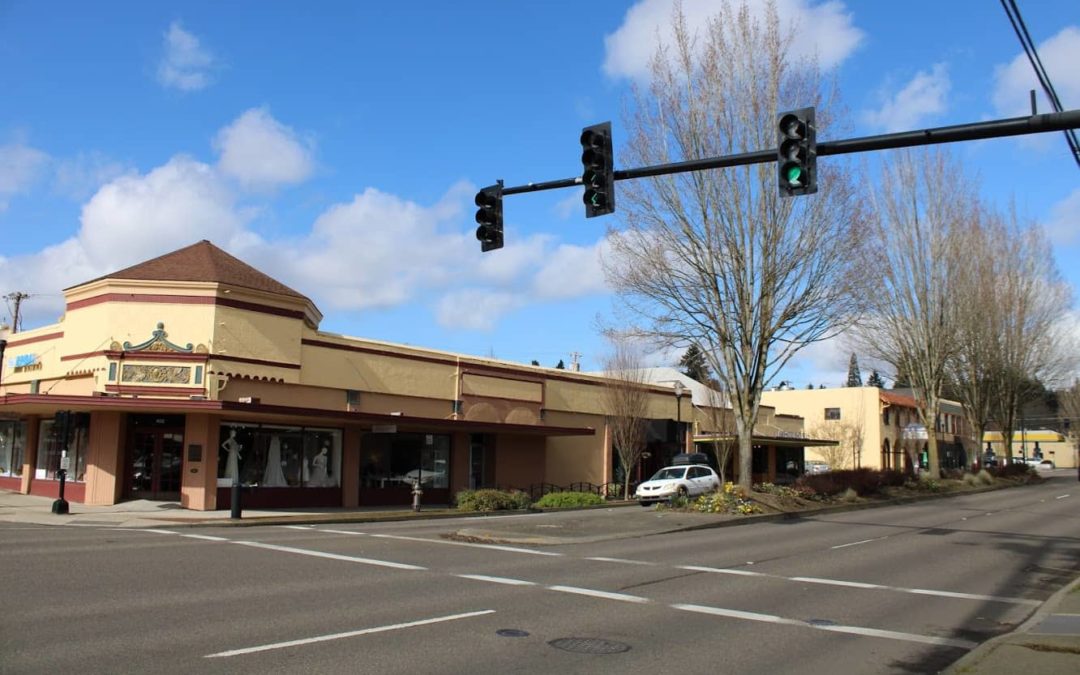 Exterior house painting in Lake Oswego, OR