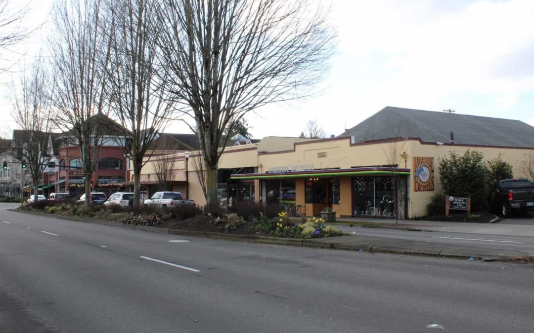 Exterior house painting in Lake Oswego, OR