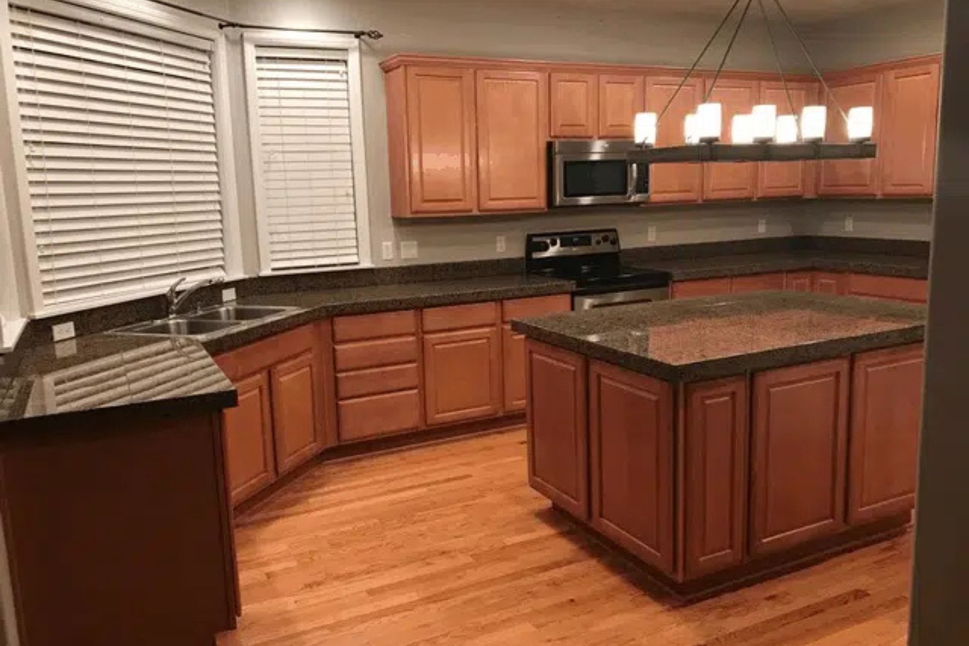 Kitchen cabinet and interior painting in Beaverton Oregon