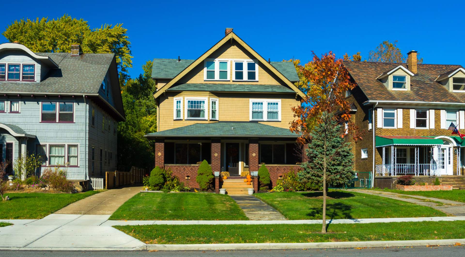 does painting a house exterior increase value
