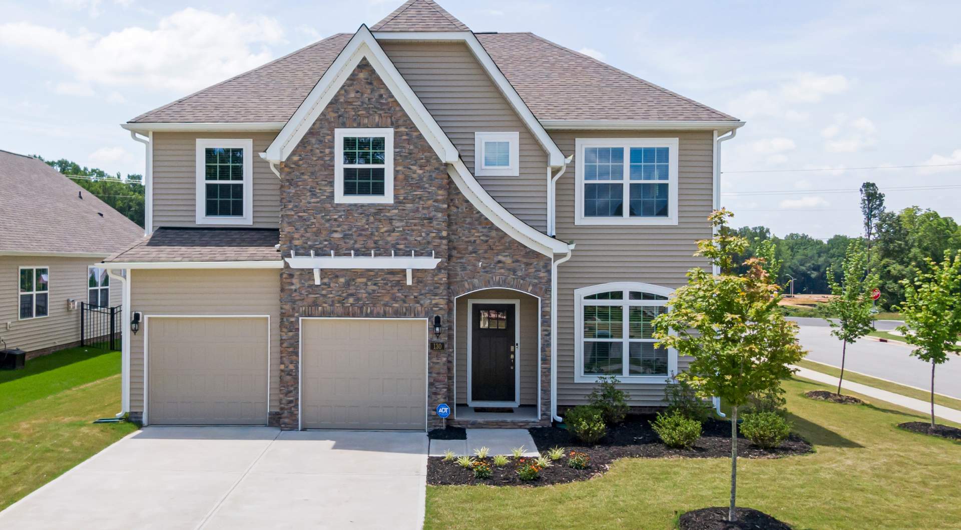 does painting a house exterior increase value