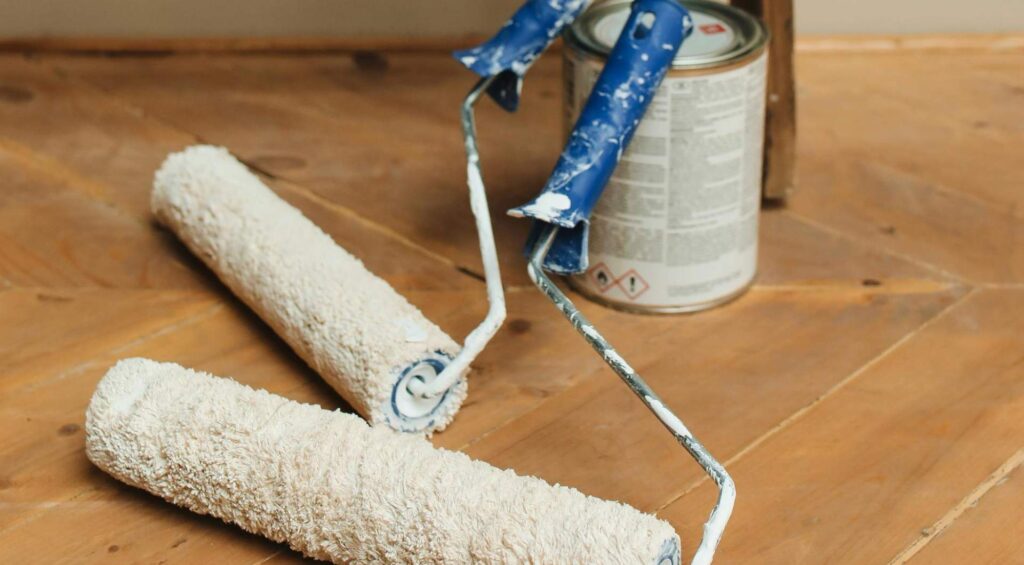 paint bubbles on wall when painting