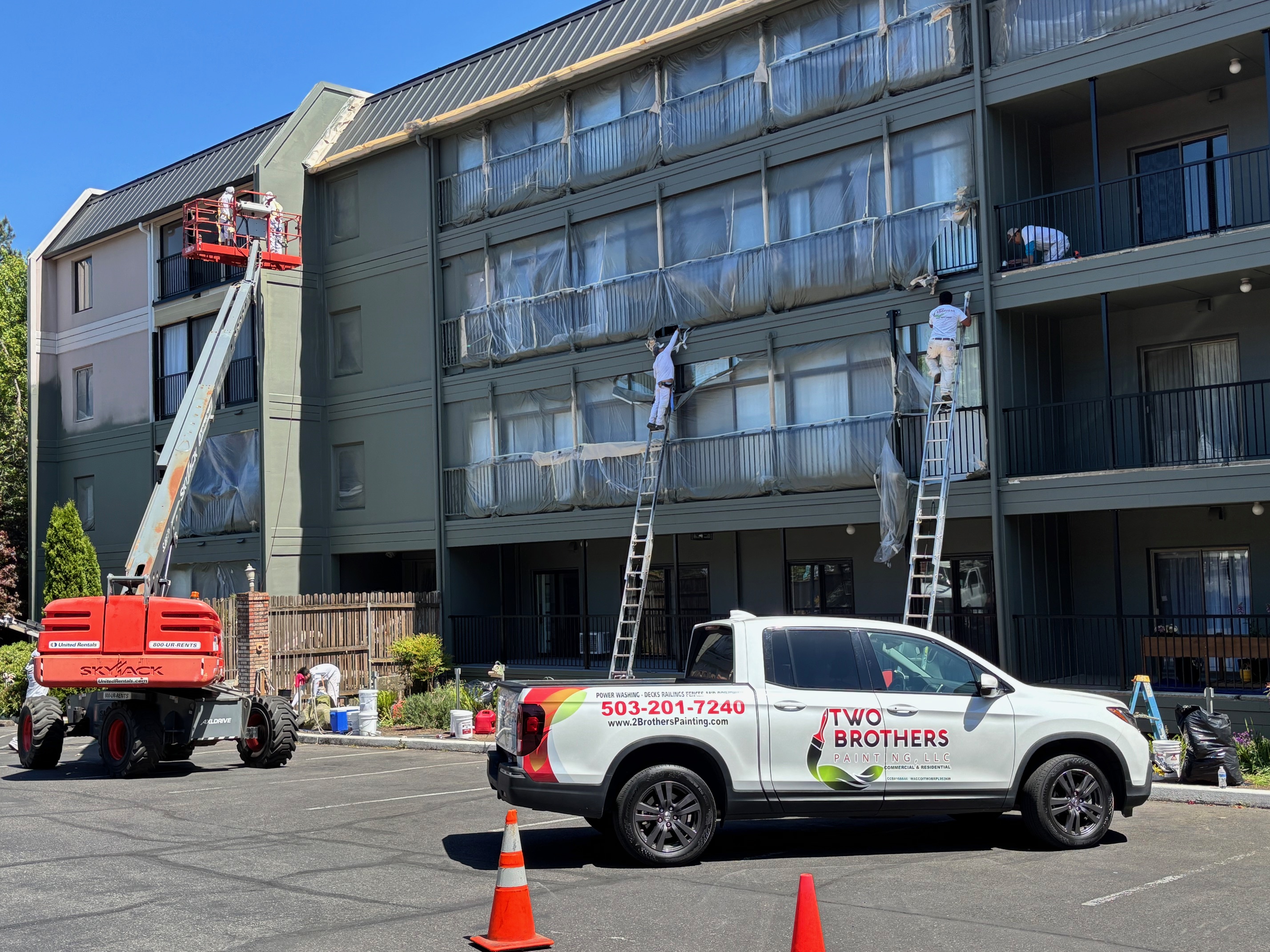 Exterior painting project in Lake Oswego Oregon